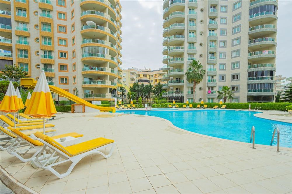 Voll möblierte 2+1 Wohnung im Alanya Mahmutlar Pamfilya Residence