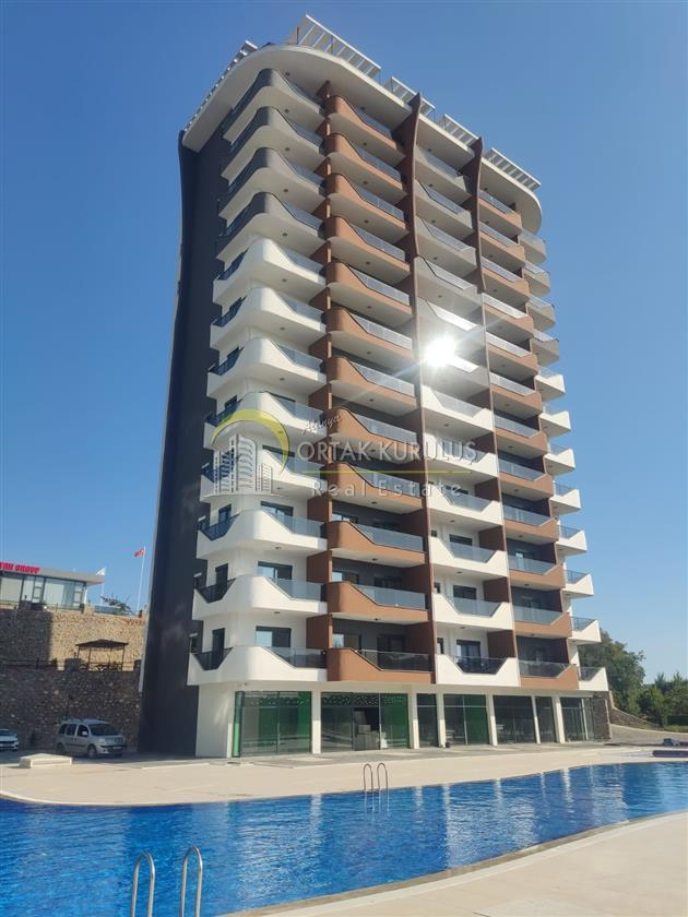 Furnished 1+1 Apartment for Sale in Alanya Mahmutlar, 1600m to the Sea