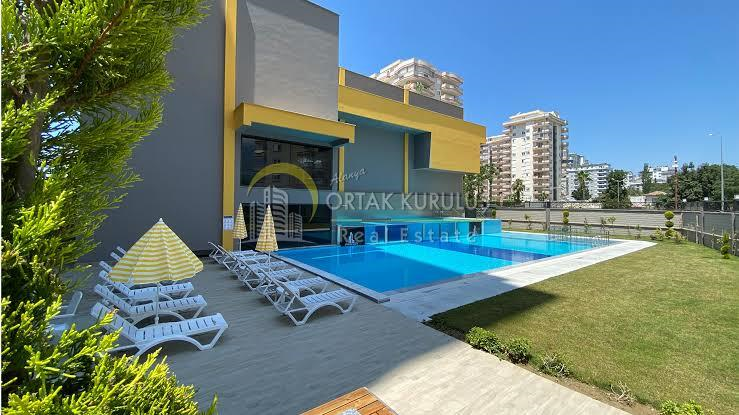 Furnished 2+1 Apartment for Sale in Mahmutlar Aydemir Park