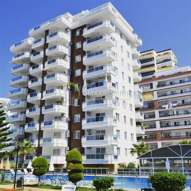 For sale, fully furnished 1+1 apartment located on Atatürk Street, above MY WÖRD RESİDENCE, in Mahmutlar, Alanya.