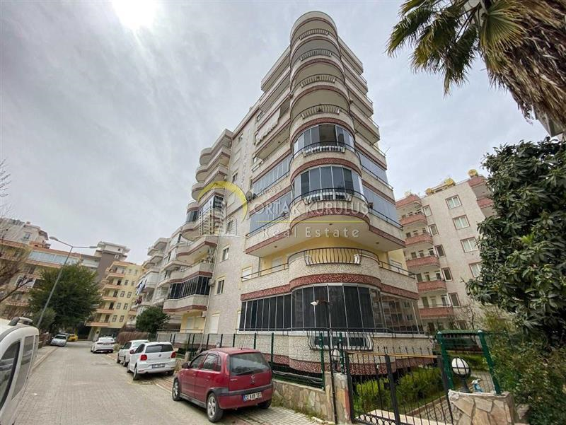2+1 Furnished Apartment in the Mahmutlar Toros Aksu Site – 500 m from the sea.