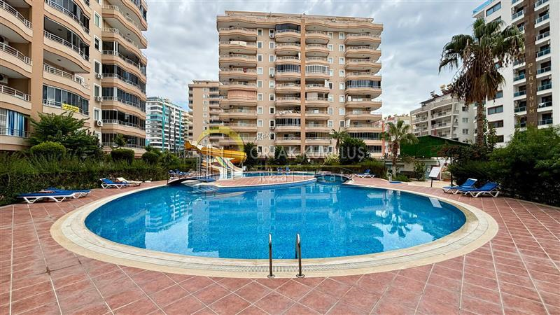 2+1 Apartment for Sale with Separate Kitchen in Alanya Mahmutlar | Country Club