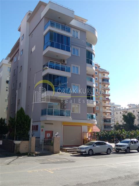 2+1 Apartment, 110 m², Unfurnished, 200 Meters from the Sea in Alanya Mahmutlar - For Sale