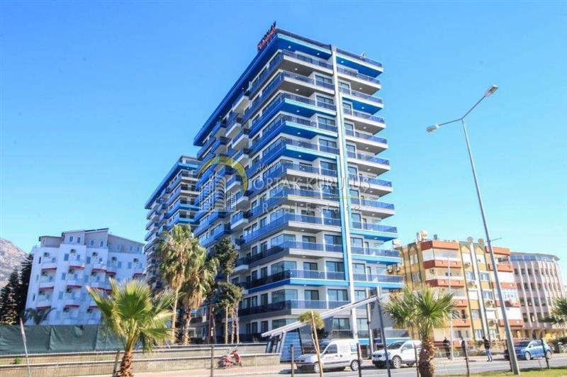 Seafront for sale: 2+1 furnished apartment in Mahmutlar, Alanya