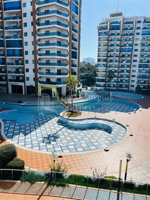 Alanya Mahmutlar Azura Park'ta Satılık Lüks 1+0 Daire | 45 m²
