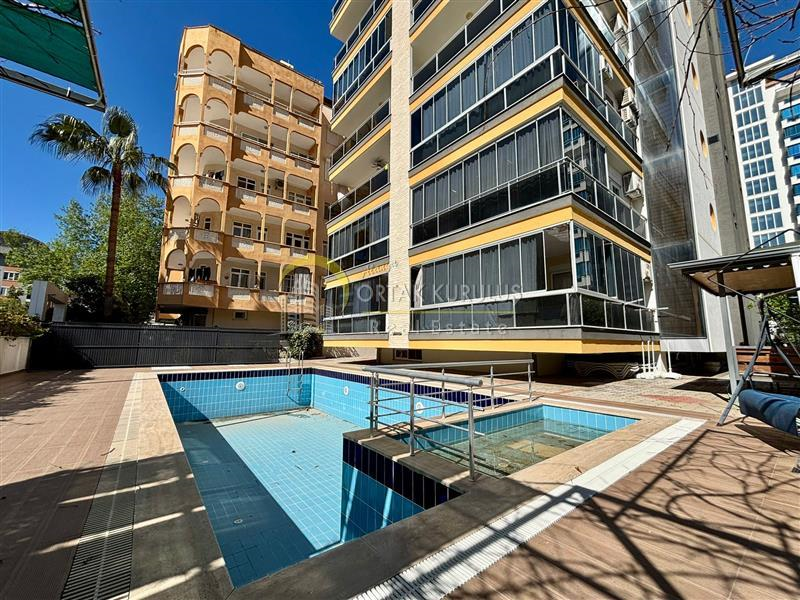 Alanya Mahmutlar Kiralık 1+1 Daire - White Gold Residence