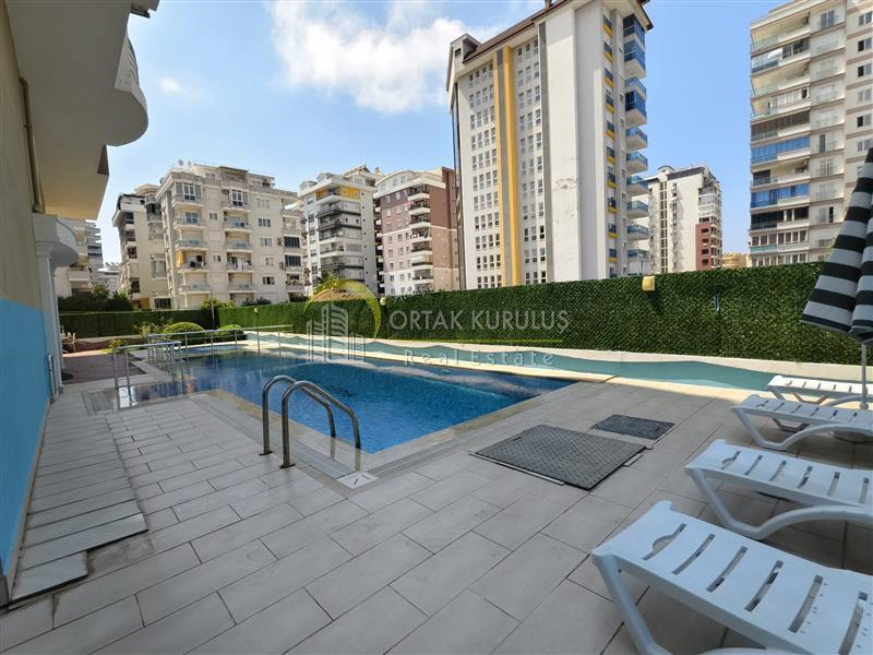Mahmutlar Satılık Geniş 2+1 | 600 TL Ultra Düşük Aidatlı Ara Kat
