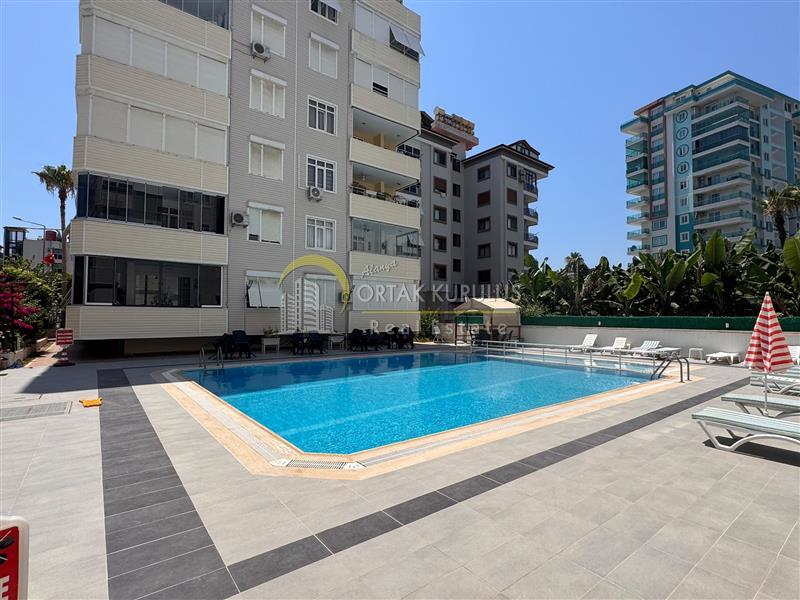 Mahmutlar Üçgen Park Satılık 2+1 Ayrı Mutfak | Komple Tadilatlı Denize 200m