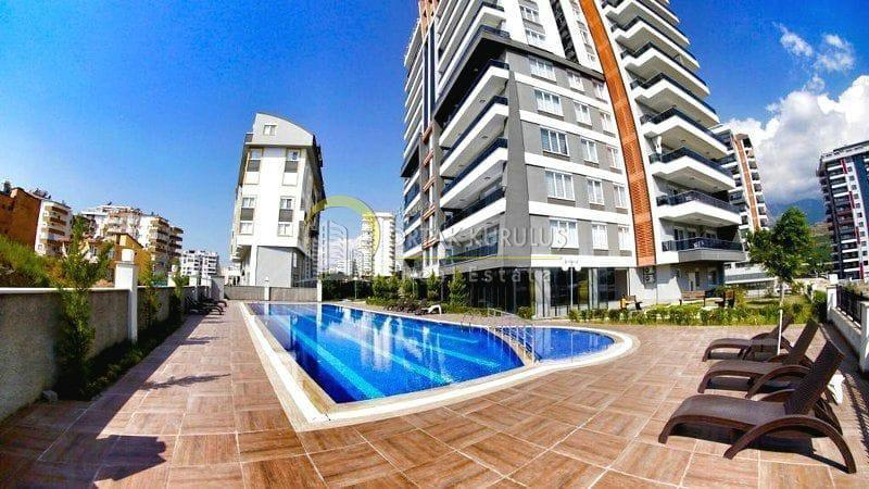 Mahmutlar Güzel Park Residence Satılık 4+1 Ayrı Mutfak | 9. Kat 180 m²