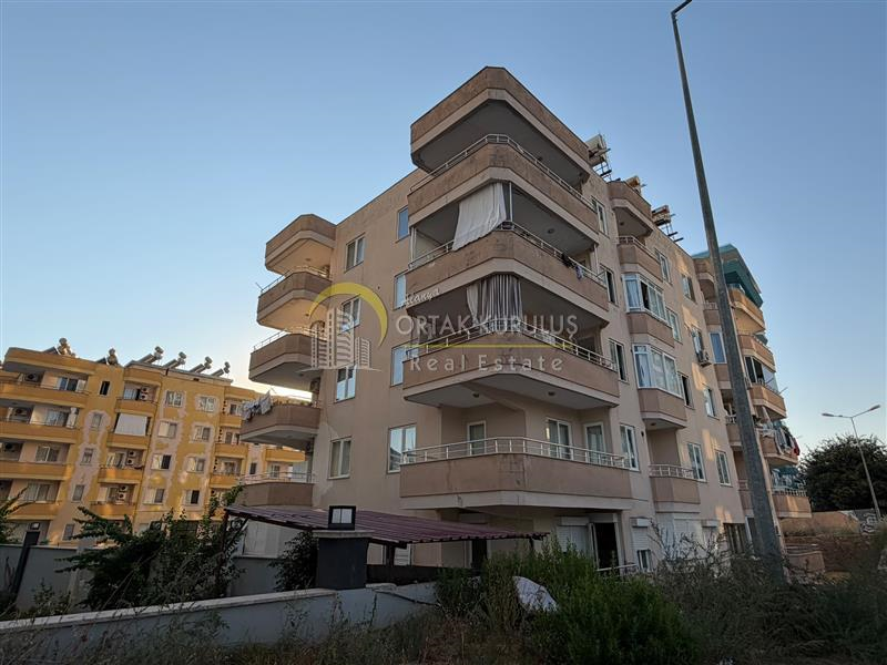 Mahmutlar Denize 250m Satılık 2+1 Ayrı Mutfak | Full Tadilatlı Boş Daire
