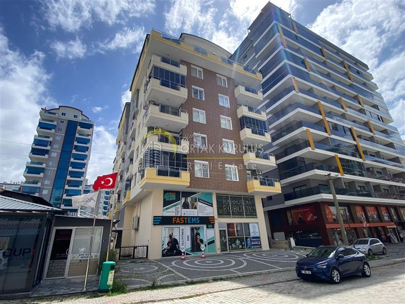 Mahmutlar Yangılı Cad Satılık 2+1 Eşyalı | Krediye Uygun Denize 350m 3. Kat