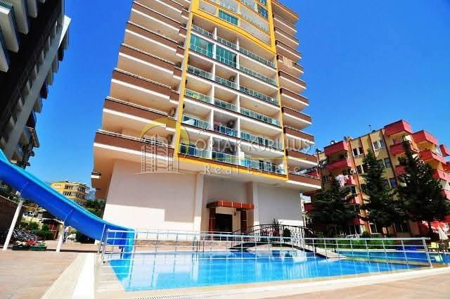 Mahmutlar Hak Residence Satılık 1+1 | 9. Kat 67 m² Tenis Kortlu Kapalı Garajlı