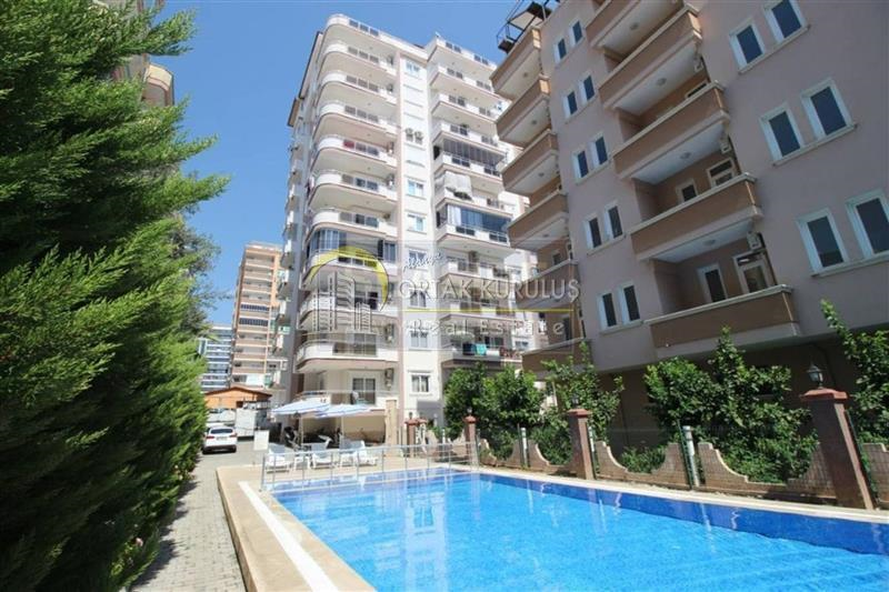 Mahmutlar Salı Pazarı Satılık 1+1 | 70m² 8. Kat Denize 300m Cam Balkonlu Eşyalı