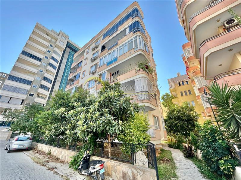 Mahmutlar Kestel Sınırı Satılık 2+1 | Denize 300m Yüksek Giriş Çift Banyolu Boş Daire