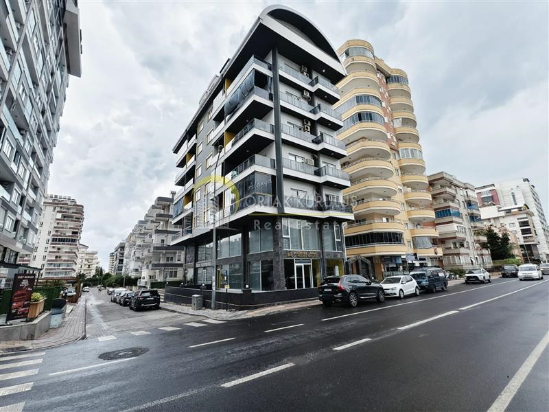 Mahmutlar Salı Pazarı Satılık 1+1 | Tek Yetkili Denize 400m Havuzlu Eşyalı