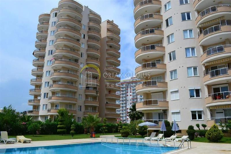 2+1 Apartment in Alanya Mahmutlar, 300 meters to the sea, Fully Furnished.