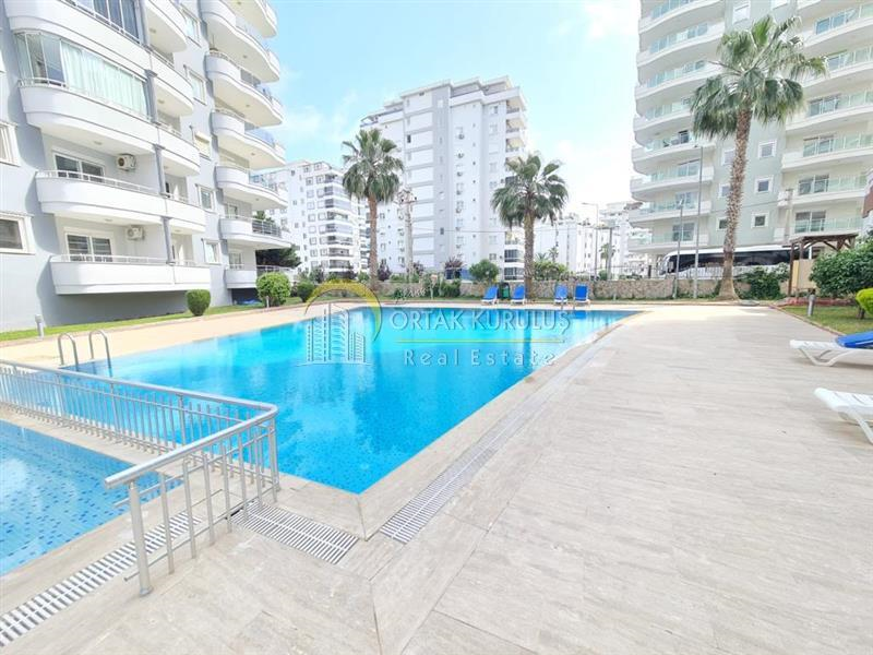 Fully Furnished 2+1 Apartment 300 Meters from the Sea in Alanya Mahmutlar - Affordable Price!
