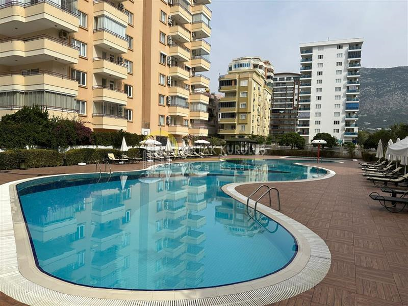 '1+1 Apartment with Sea View in Alanya Mahmutlar'