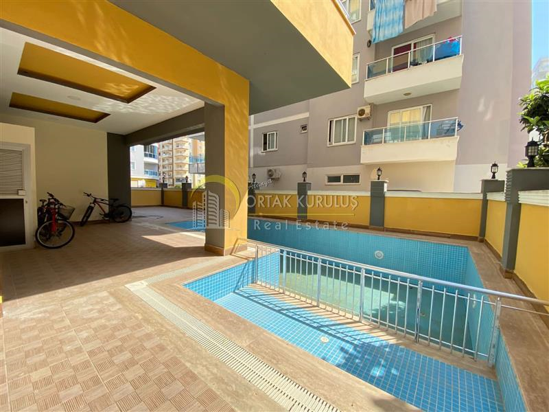 '1+1 Fully Furnished Apartment 200 Meters from the Sea in Alanya Mahmutlar - Code 4711'