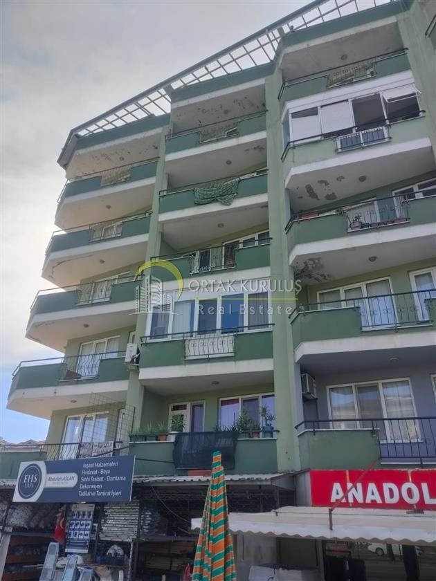 In Alanya Obagöl, möblierte 1+1 Wohnung, 300 m vom Meer entfernt.