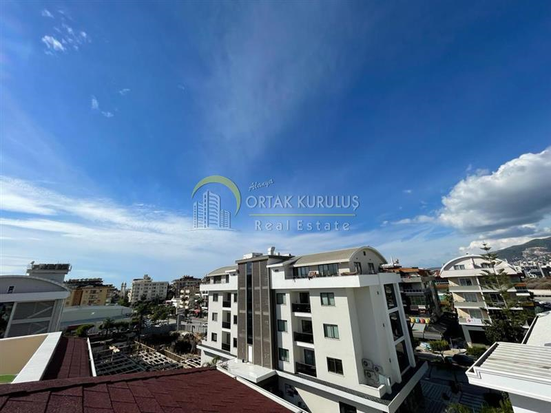 4+1 Duplex Apartment with Pool Near the Sea in Oba, Alanya.
