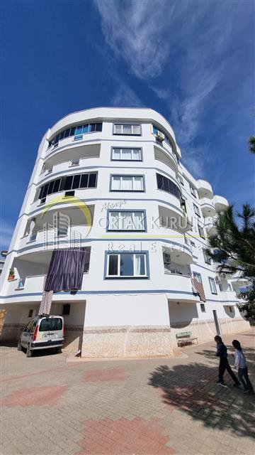 Alanya Tosmur'da Satılık 2+1 Ayrı Mutfaklı Full Eşyalı Daire | 120m²